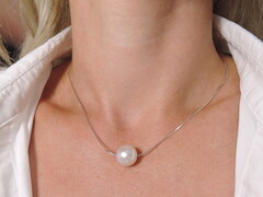 Perlový náhrdelník JPN12AAwT Perlový náhrdelník juhomorská perla JPN12AAwT.jpg JPN12AAwT