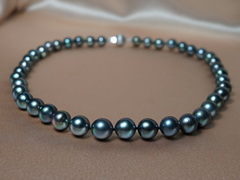 Perlový náhrdelník tahitské perly - momentálne nedostupné TPN047 Perlový náhrdelník tahitské perly TPN047-1.JPG TPN047