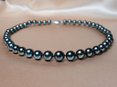 Perlový náhrdelník z tahitských perel Aurora Peacock TPN055OP Perlový náhrdelník tahitské perly TPN055OP-1.JPG TPN055OP