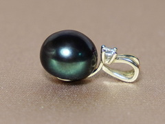 Přívěsek s perlou BC026WBP-B Prívesok s perlou BC026YBP-B.1.JPG BC026WBP-B