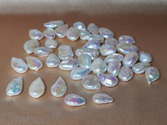 Sladkovodní perly tvaru slzy SLP1520wD Sladkovodné perly tvaru slzy SLP1520wD.1.JPG SLP1520wD