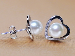 Set šperků z říčních perel WW014WS-FW Zlaté napichovacie náušnice s riečnou perlou WW014WE-FW.JPG WW014WS-FW