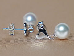 Zlaté náušnice se sladkovodními perlami WW03WHE-FW Zlaté náušnice s morskými perlami WW03WHE-FW-1.JPG WW03WHE-FW