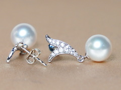 Zlaté náušnice 14K s perlami Jižního Pacifiku WW06WVE-W Zlaté náušnice s perlou WW06WVE-W-1.JPG WW06WVE-W