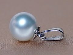 Zlatý přívěsek s perlou RPP001wM Zlatý prívesok s bielou sladkovodnou perlou RPP001wM.2.JPG RPP001wM