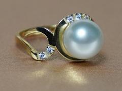 Zlatý prsteň s perlou Južného Pacifiku BC03YR-W.JPG BC03YR-W