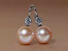 Zlaté náušnice 14K s pravou perlou DS222WFE-P perlove-nausnice-ds222wfe-p.JPG DS222WFE-P