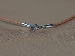 Perlový náramek TPB0910AABKH perlovy-naramok-tpb0910aabkh uzáver.JPG TPB0910AABKH