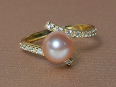 Zlatý prsten 14K s perlou BC029YFR-P prsten-s-perlou-bc029yfr-p.JPG BC029YFR-P