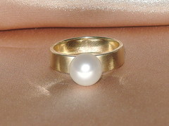 Prsten s perlou BC032YFR-W y4.jpg BC032YFR-W