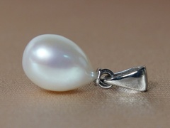 zlaty-privesok-s-perlou-ftwp005wj.JPG FTwP005wJ